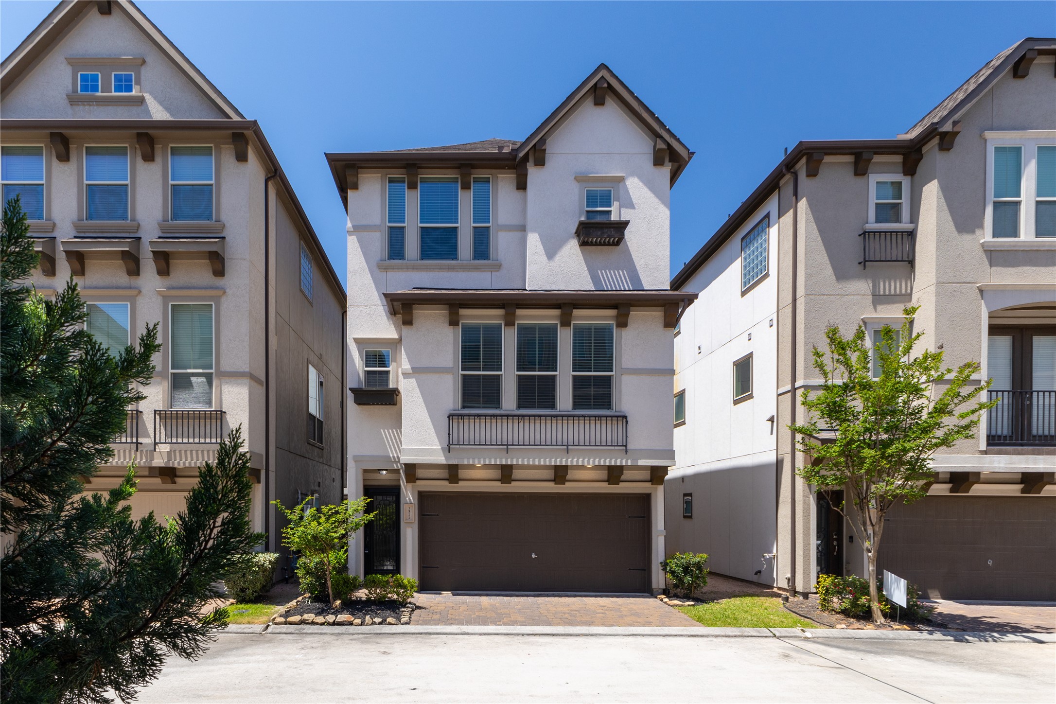 1511 Peyton Oaks Place