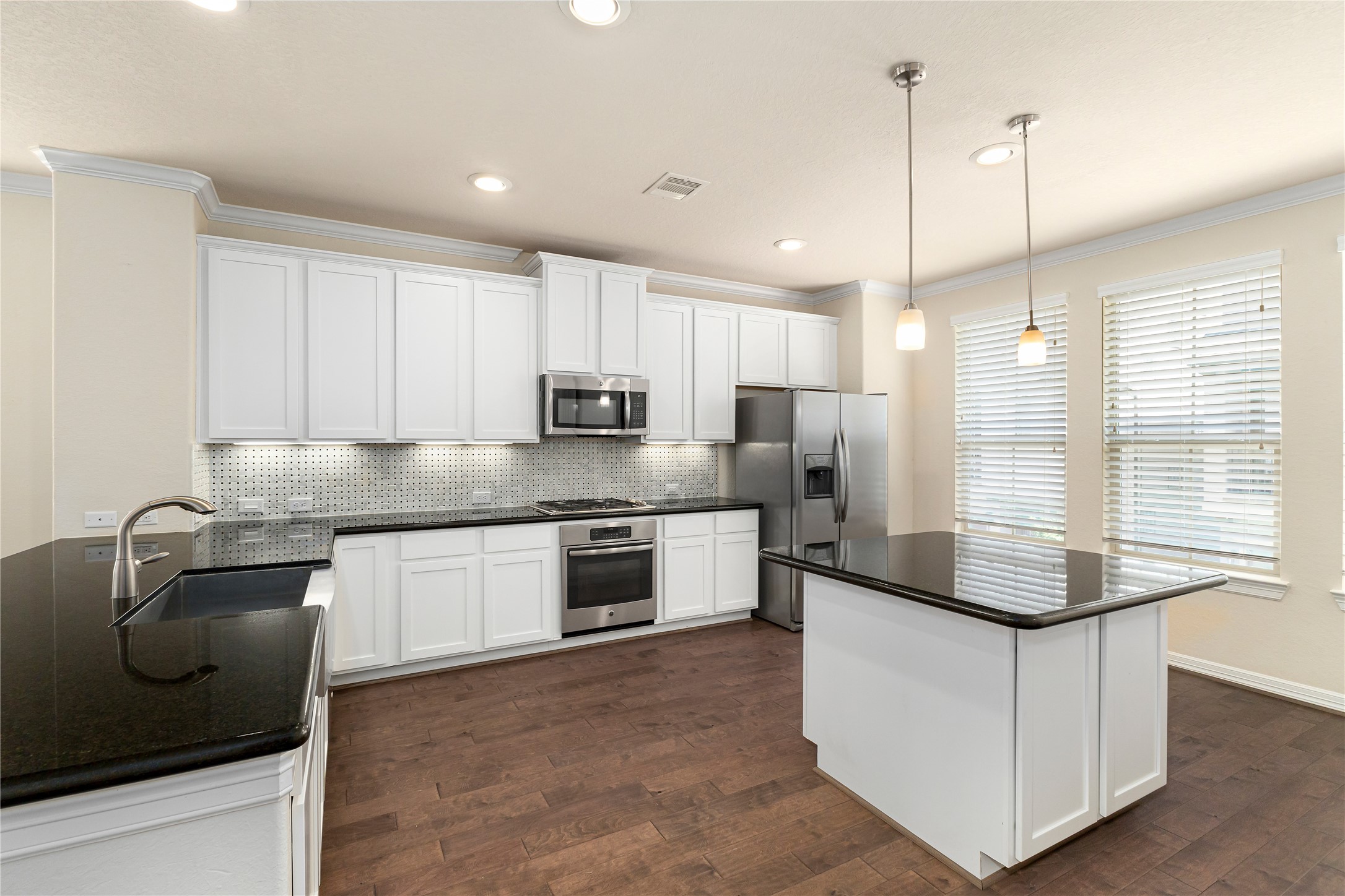 1511 Peyton Oaks Place Property Photo 7