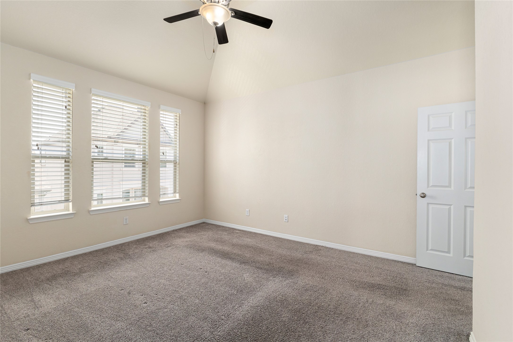 1511 Peyton Oaks Place Property Photo 18