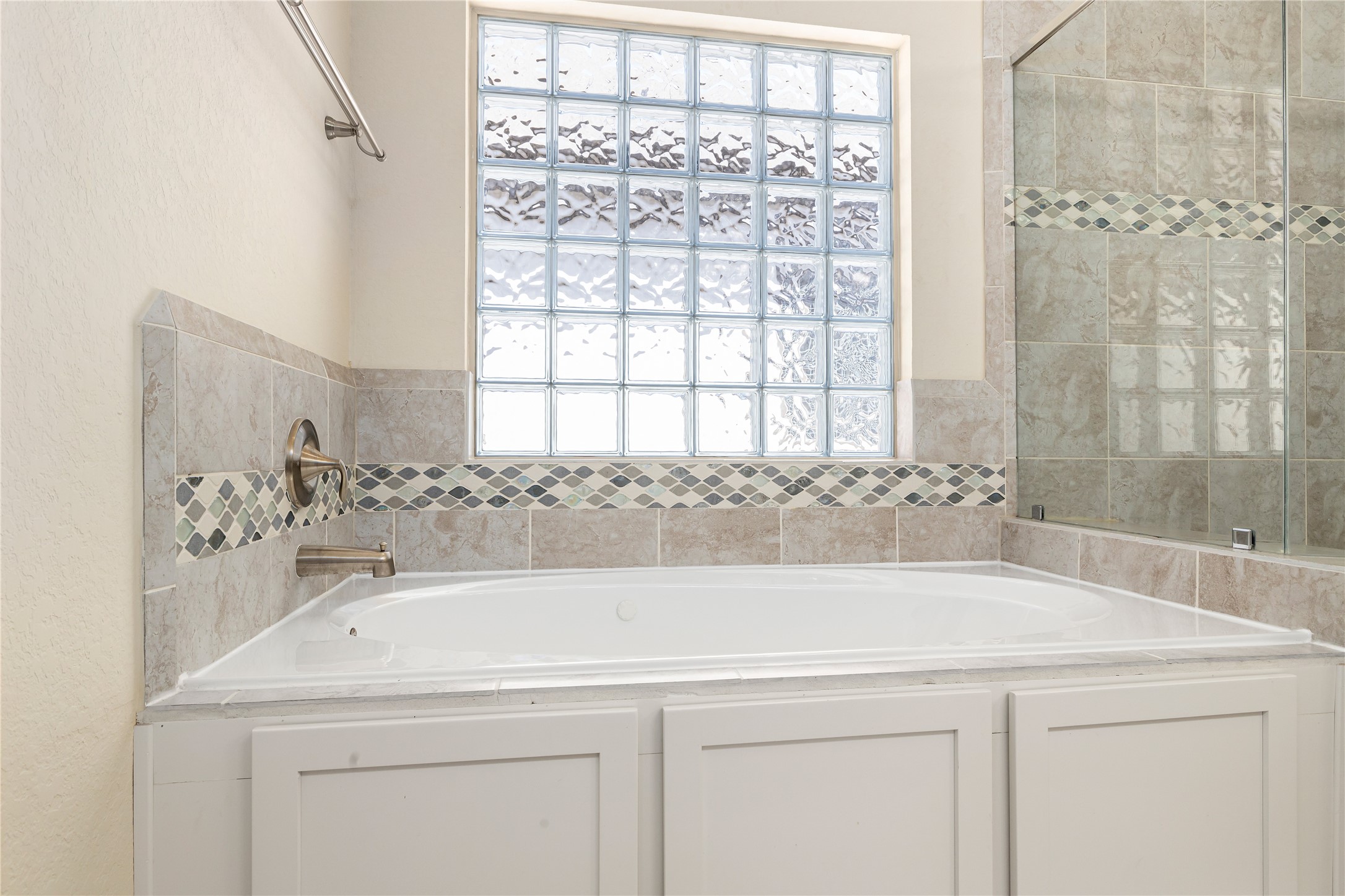 1511 Peyton Oaks Place Property Photo 21