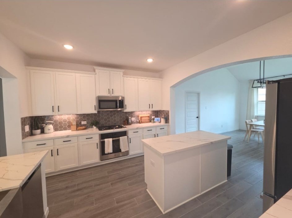 32406 Cedar Elm Drive Property Photo 7