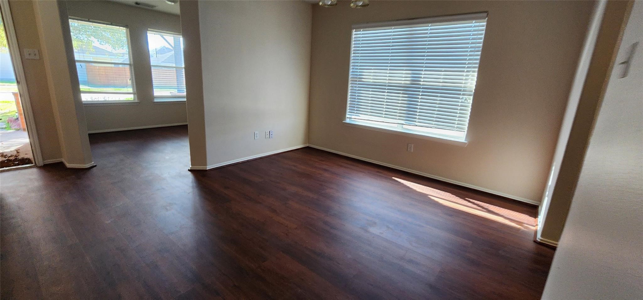 315 Sunset Colony Drive Property Photo 4