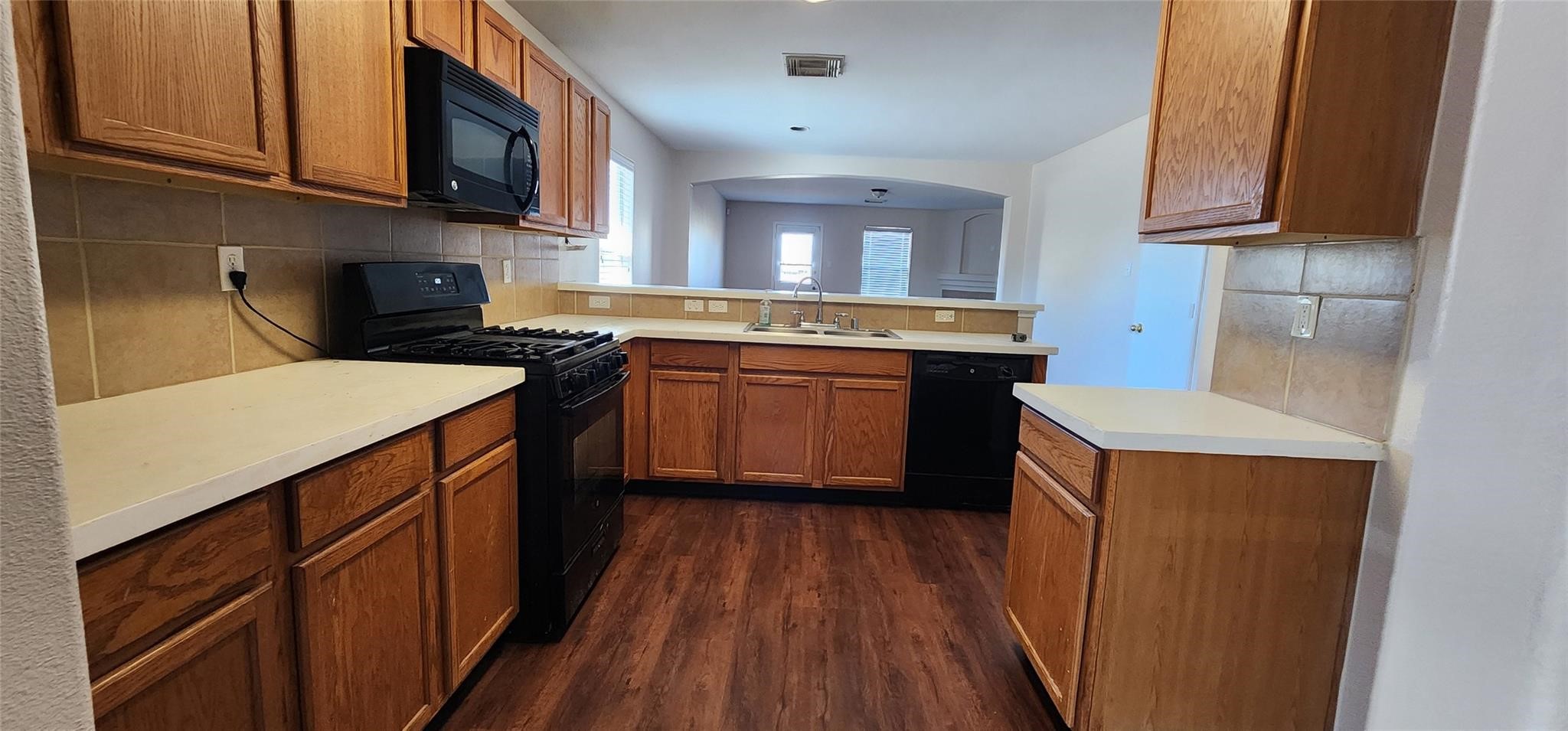 315 Sunset Colony Drive Property Photo 5