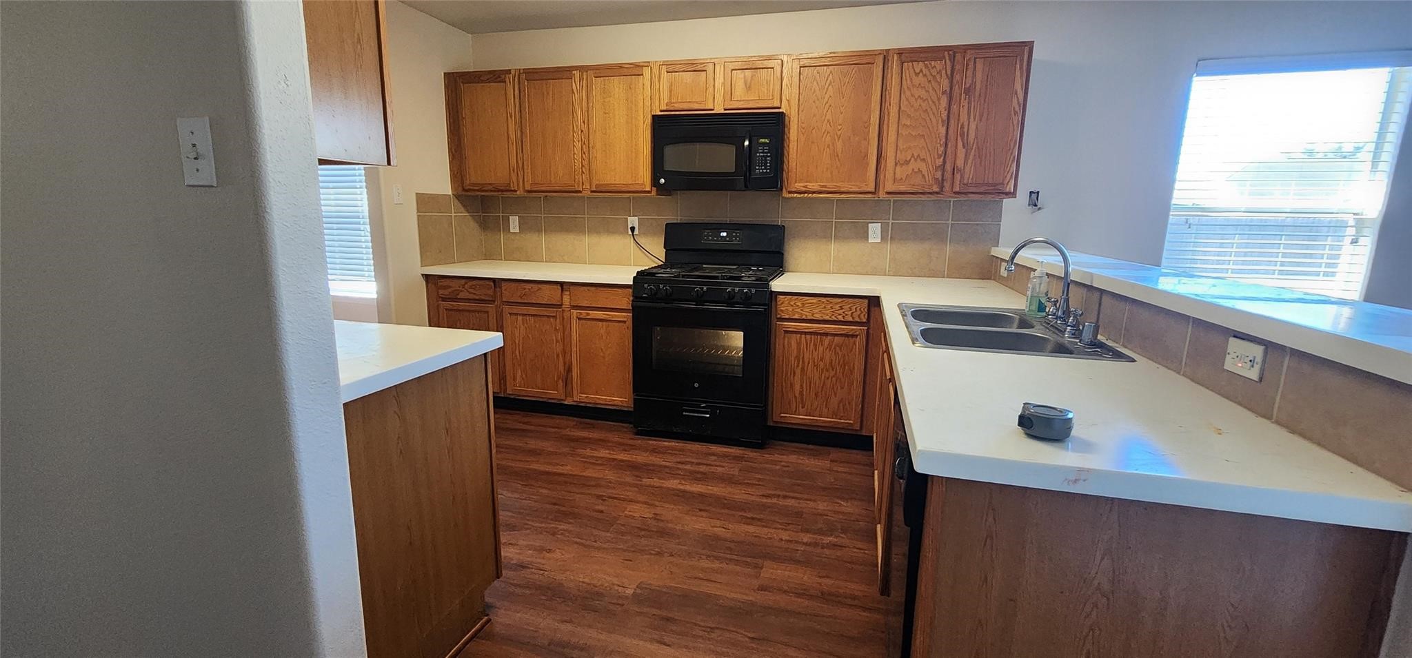 315 Sunset Colony Drive Property Photo 6