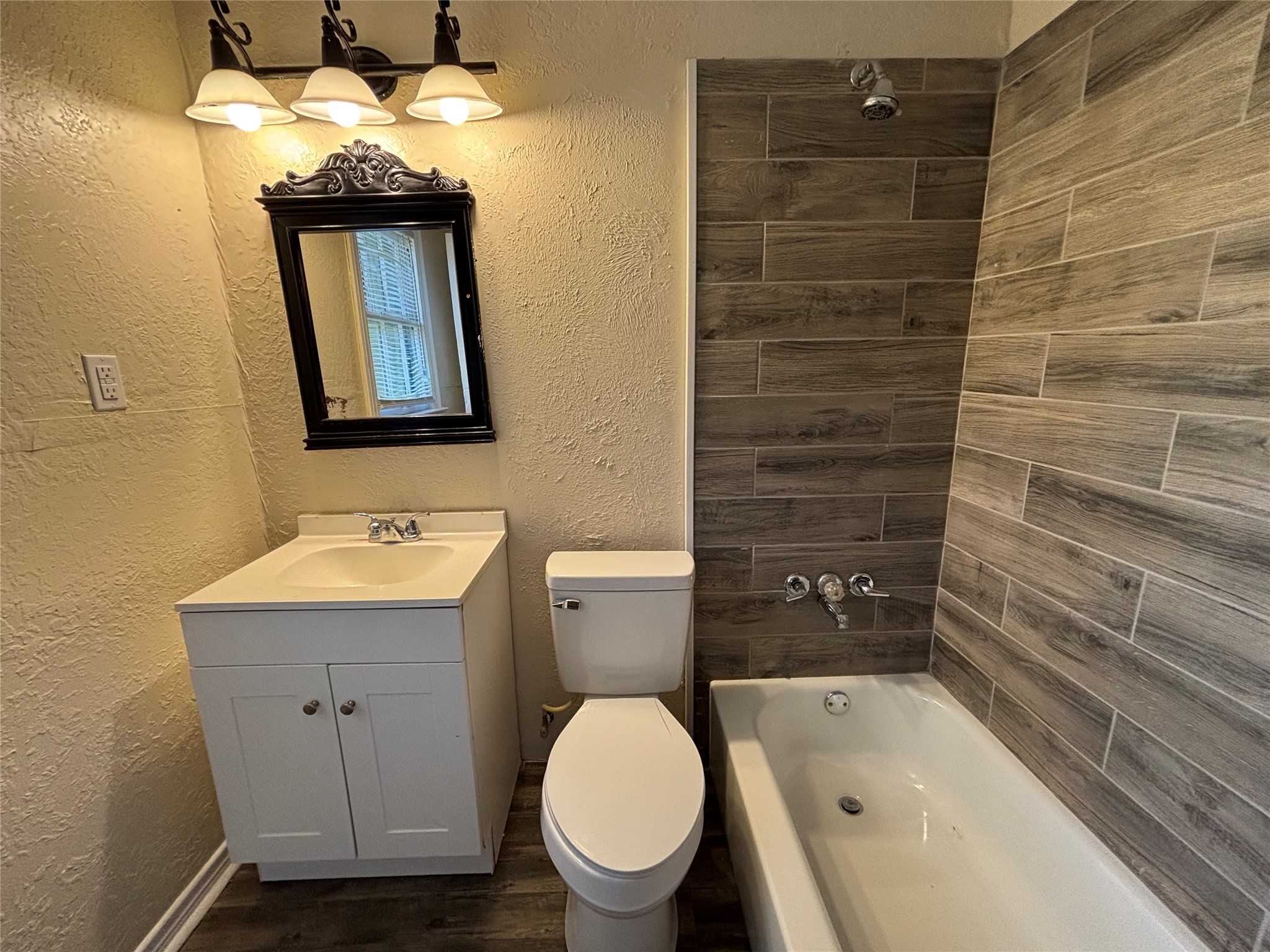 45 17th Avenue N Property Photo 8