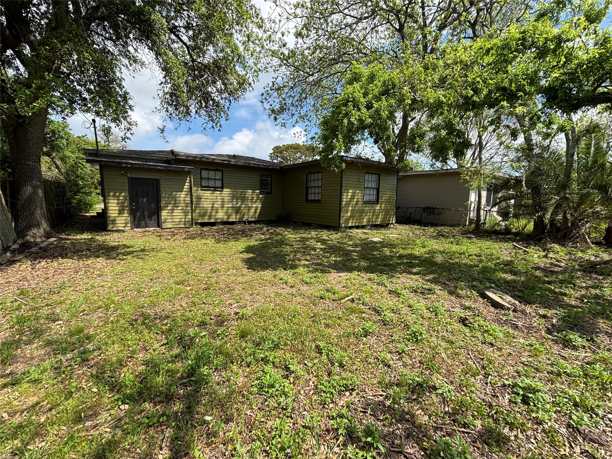 45 17th Avenue N Property Photo 9