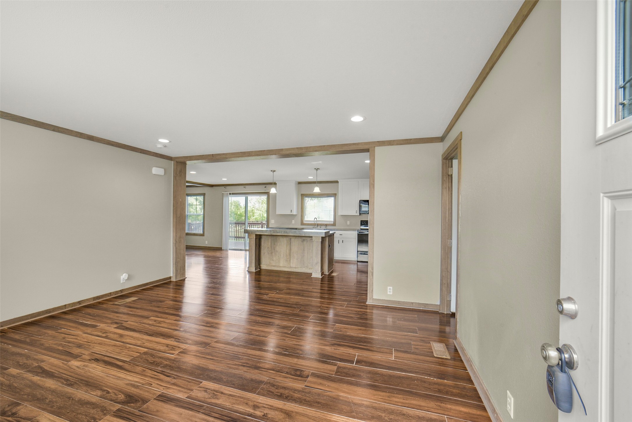 1566 County Road 610 E Property Photo 7