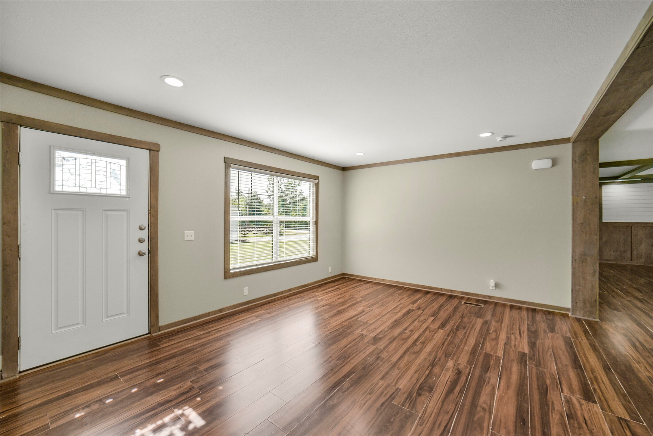 1566 County Road 610 E Property Photo 9