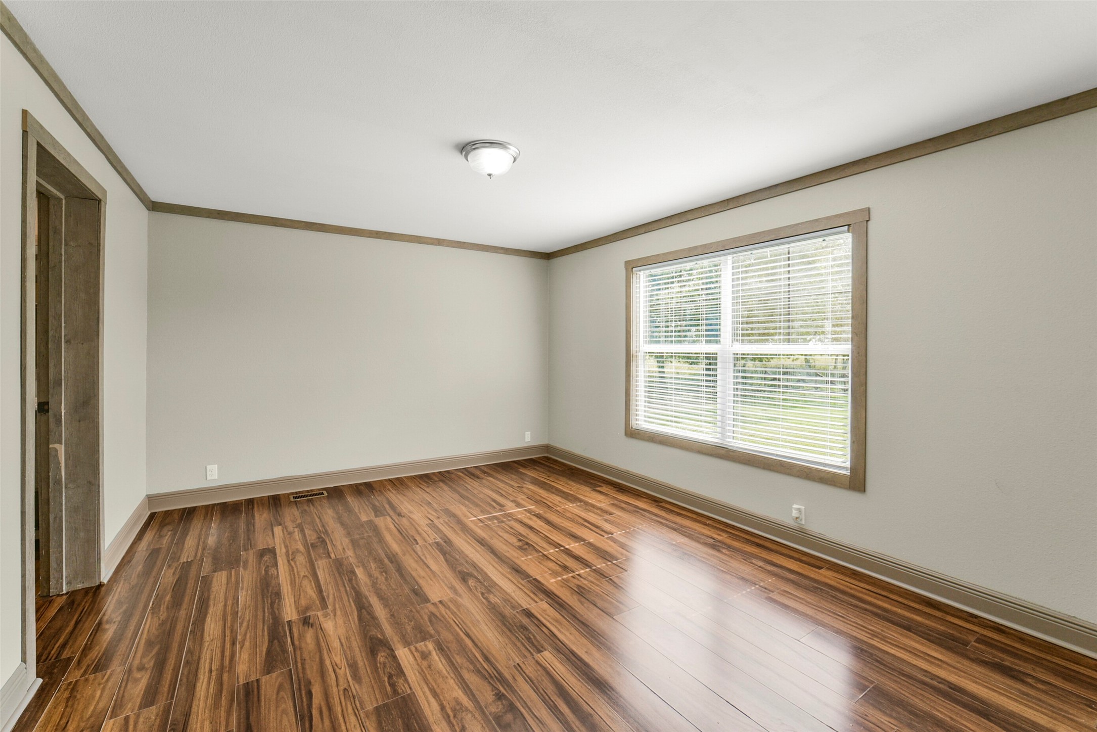 1566 County Road 610 E Property Photo 23