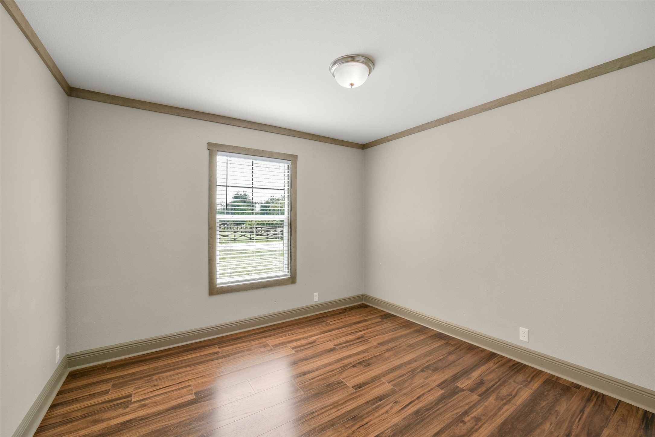 1566 County Road 610 E Property Photo 37