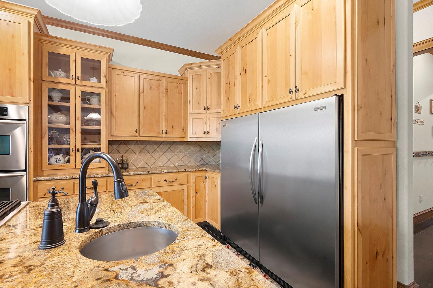 12075 Hwy 31 E Property Photo 13