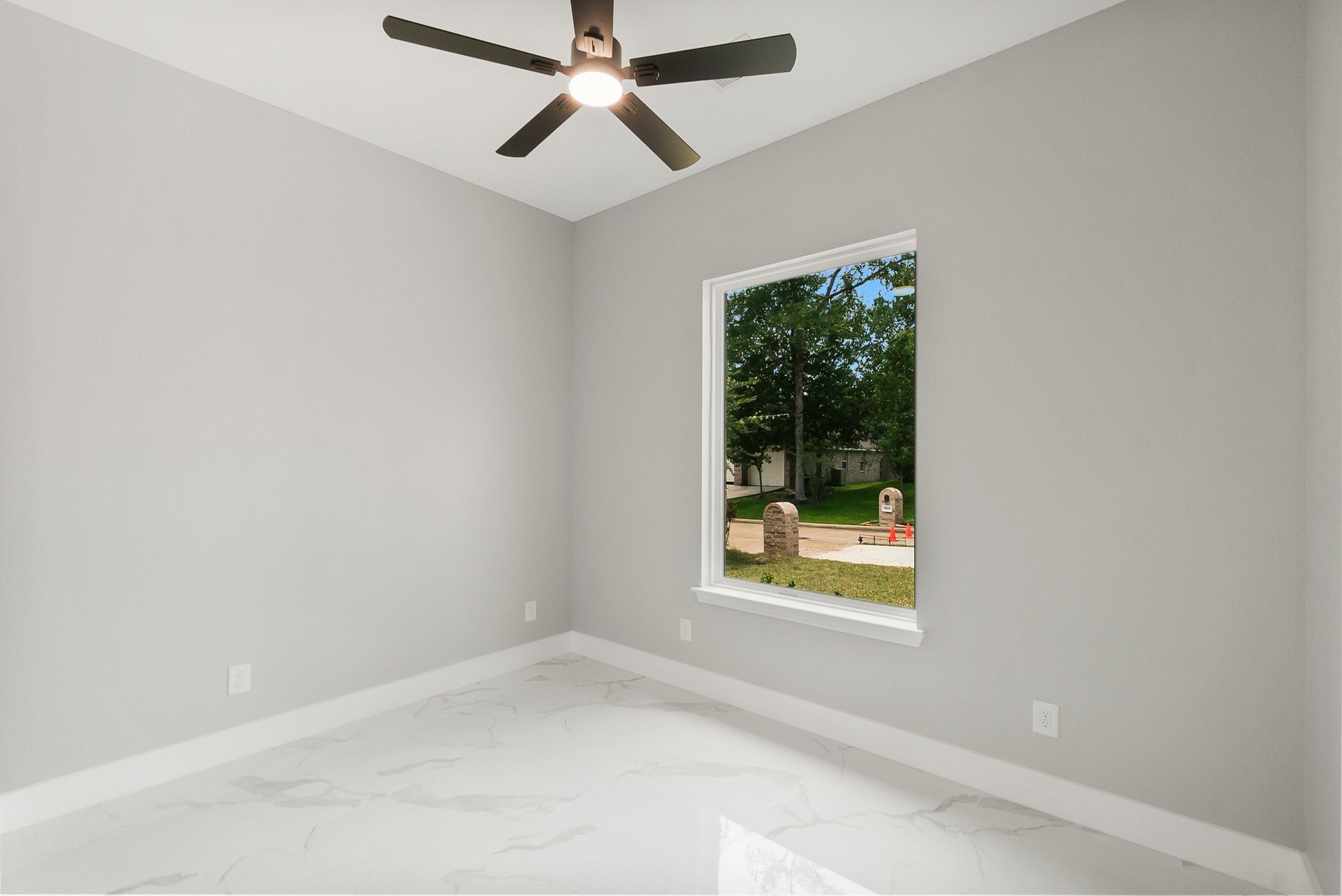 3518 Misty Moss Property Photo 21
