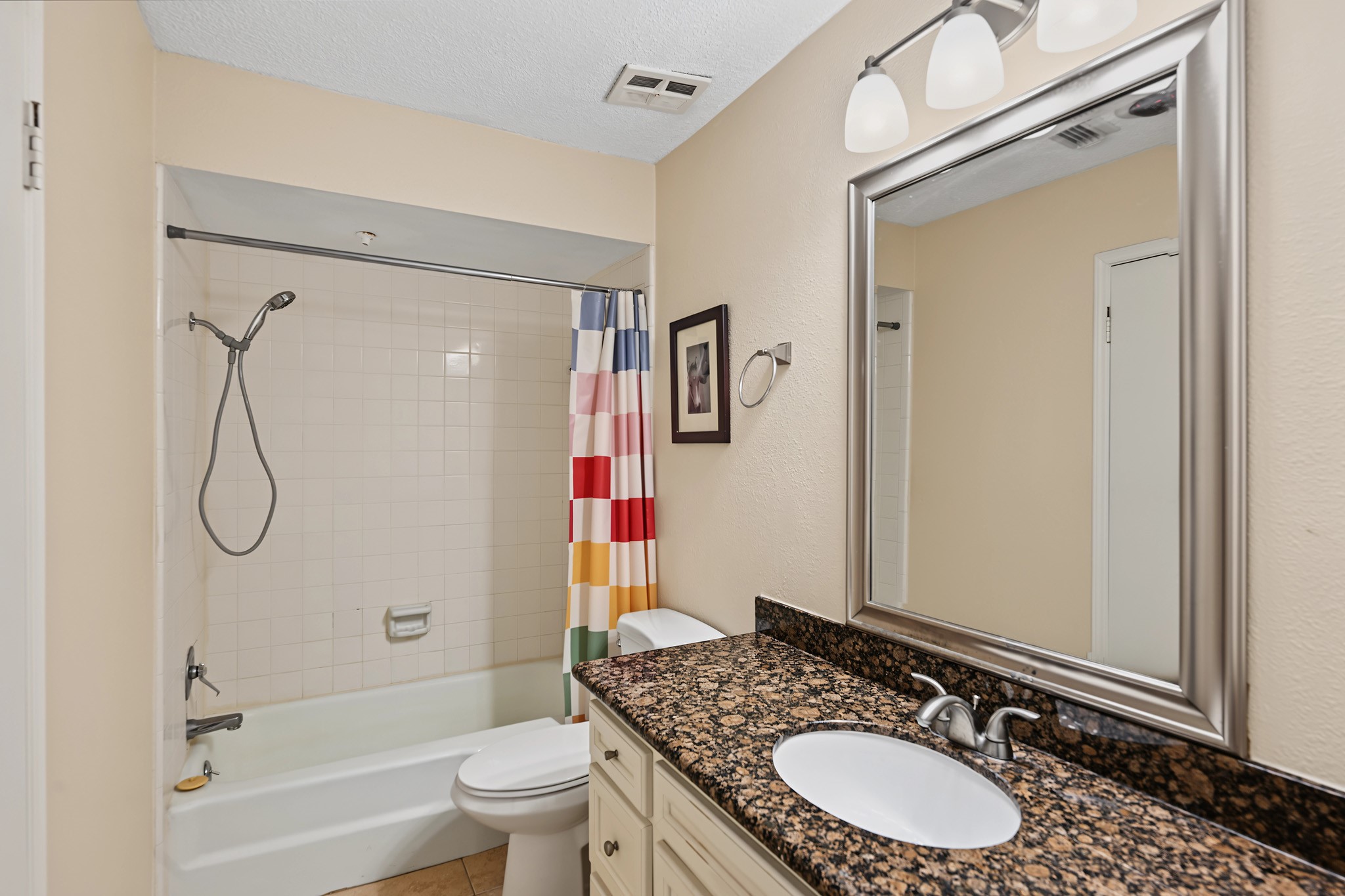3721 Wakeforest Property Photo 21