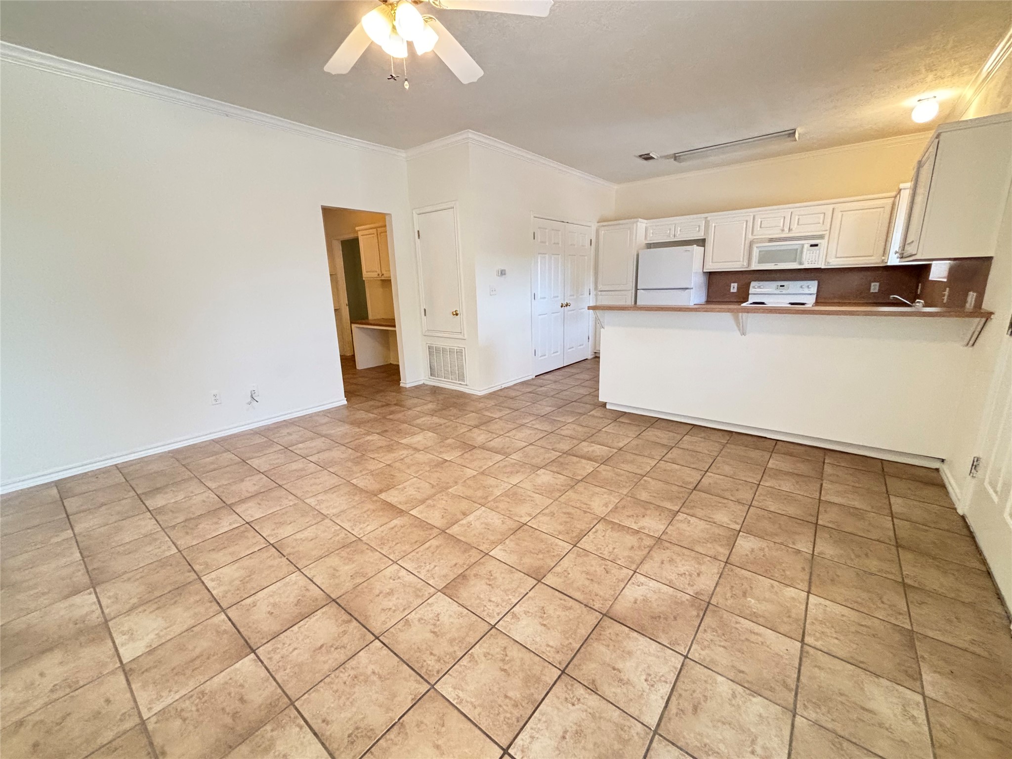 2455 Montgomery Road 47 Property Photo 1