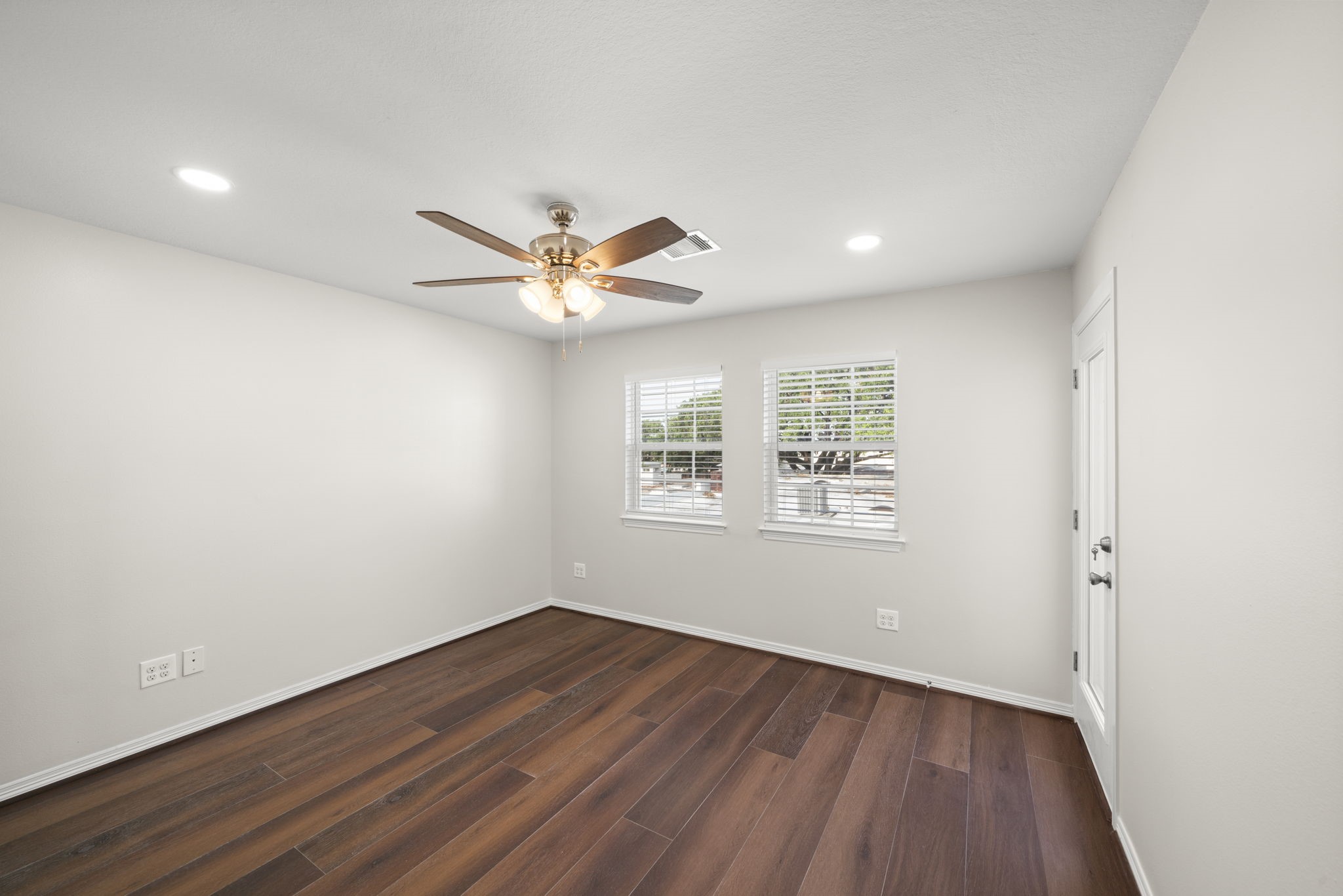 4023 Breakwood Drive Property Photo 26
