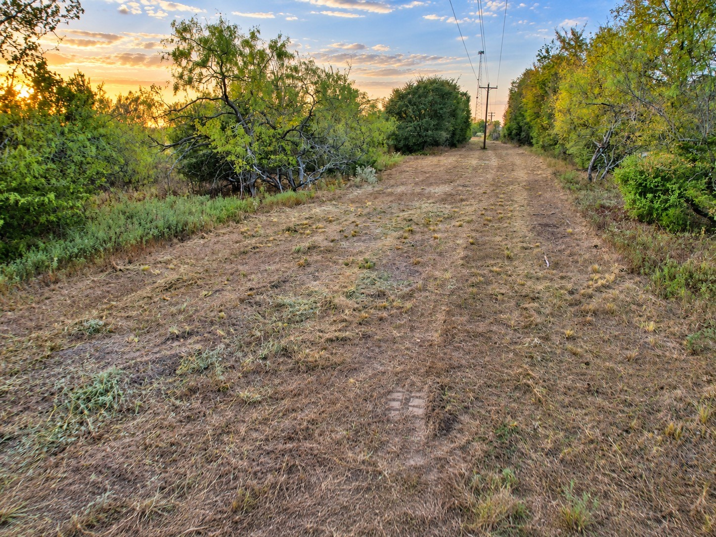 001 Prairie Grove Road Property Photo 9