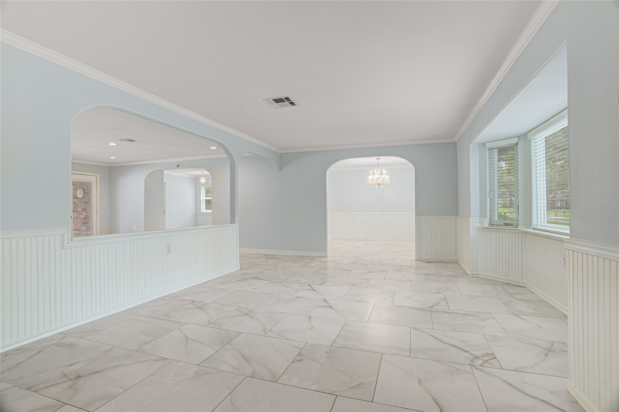 10321 Willowgrove Drive Property Photo 6