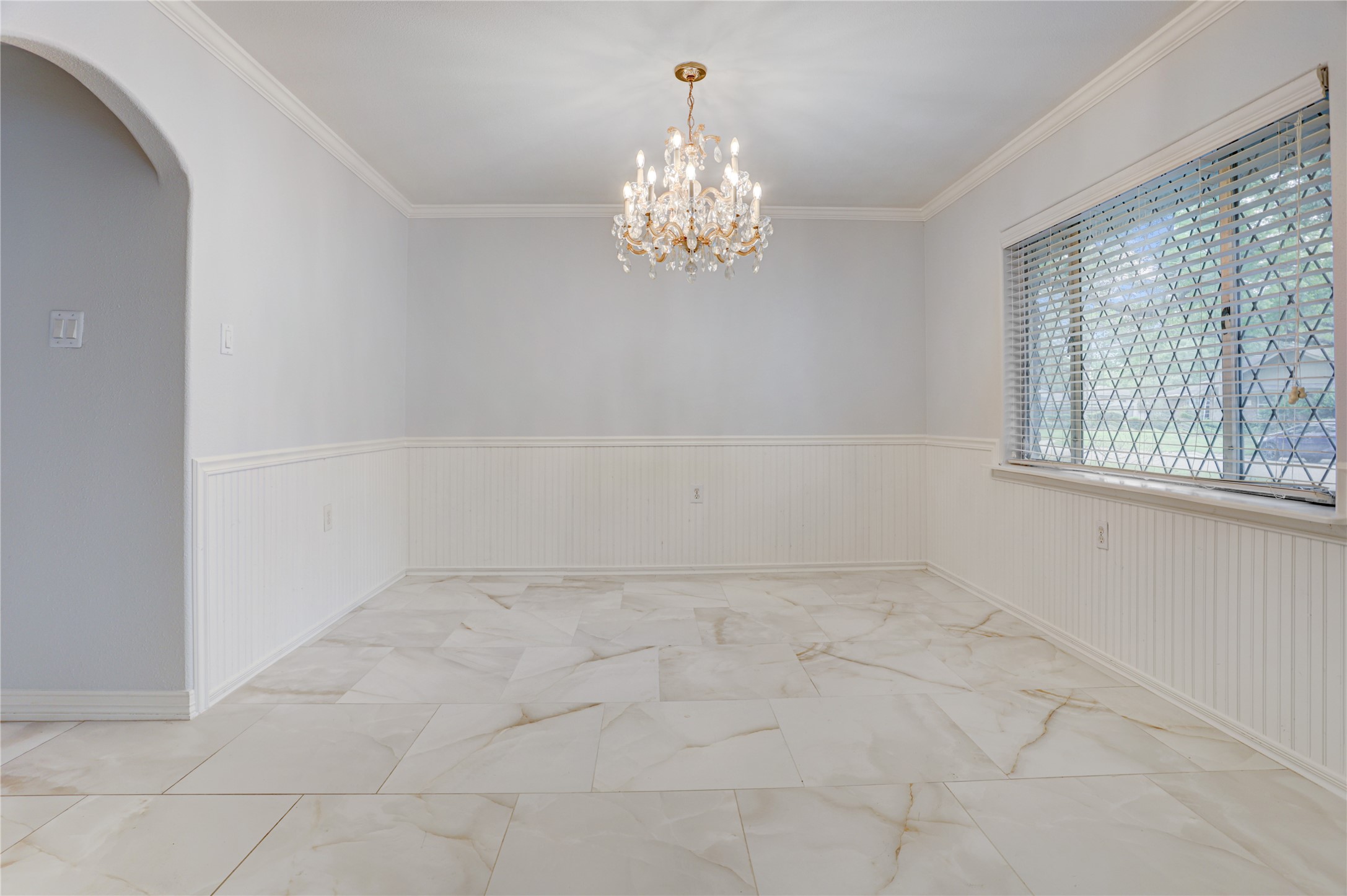 10321 Willowgrove Drive Property Photo 8