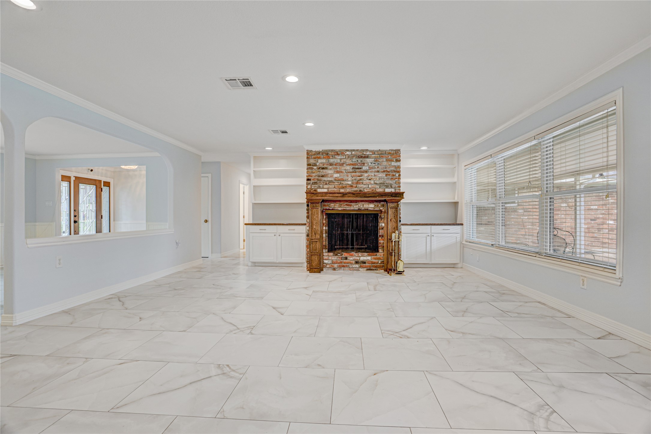 10321 Willowgrove Drive Property Photo 12