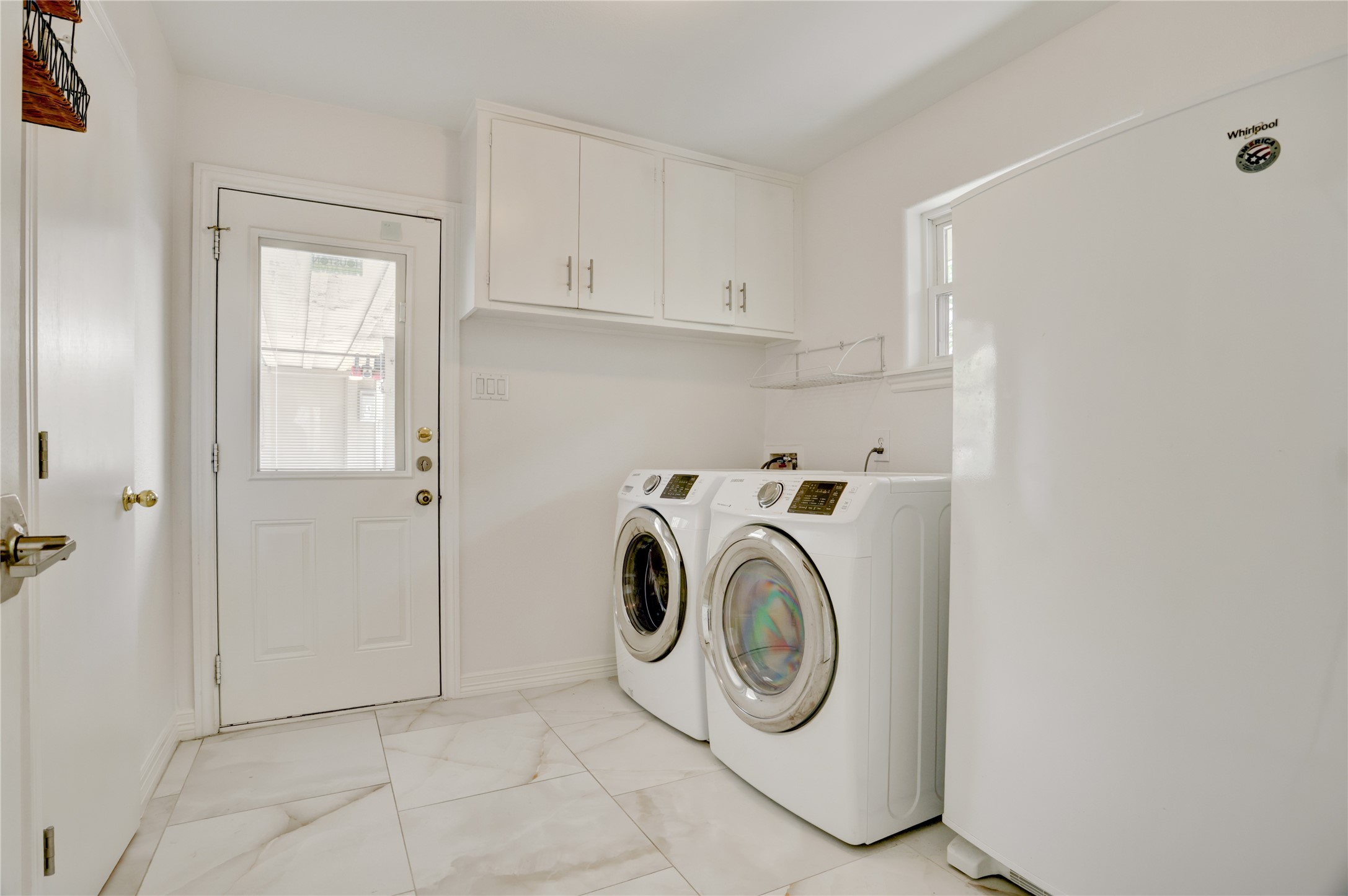 10321 Willowgrove Drive Property Photo 18