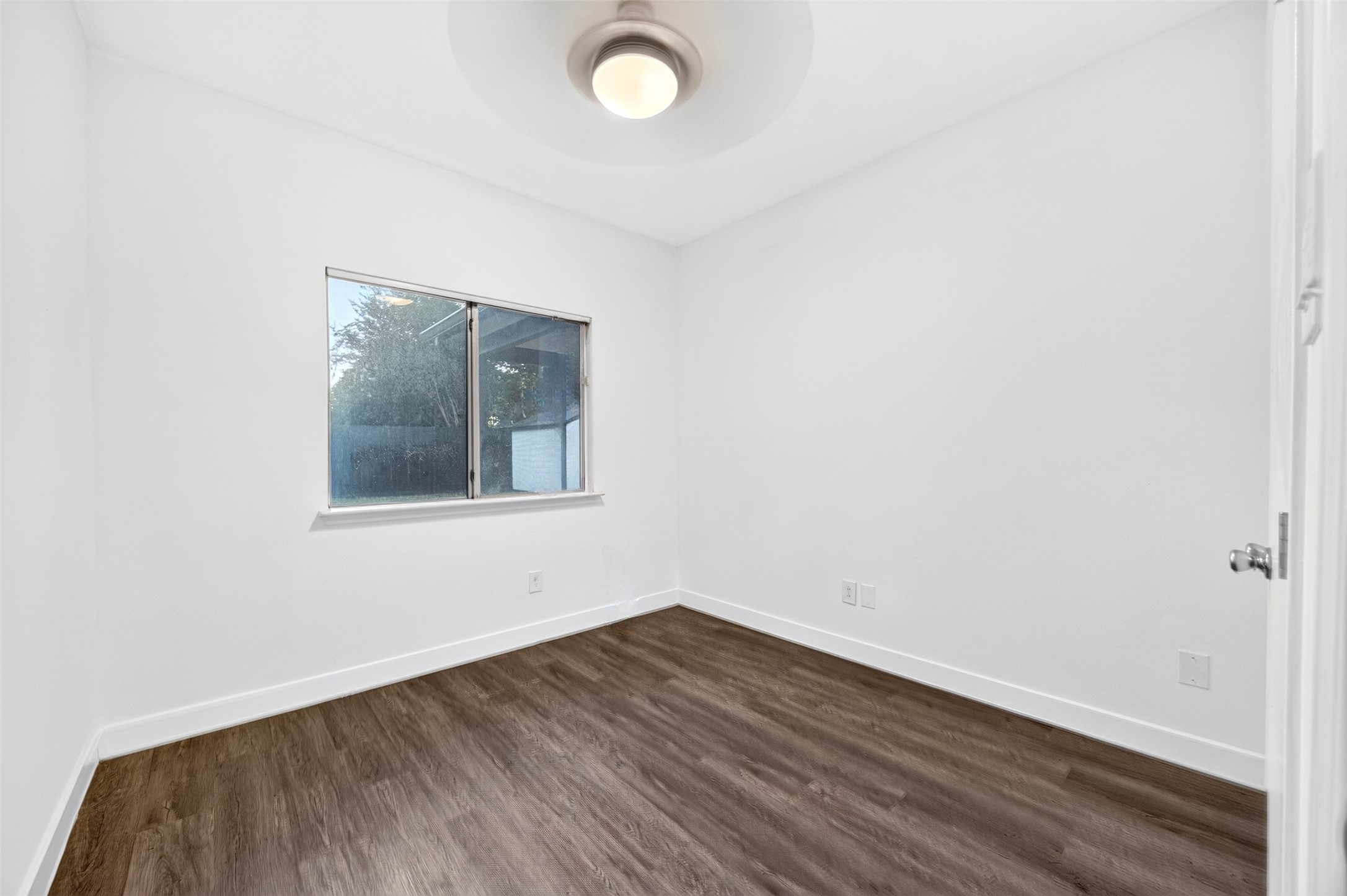 18610 Autumn Hills Drive Property Photo 25