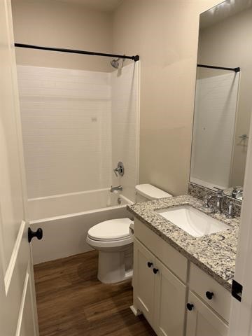 5670 Shadowbend Circle W 105 Property Photo 20