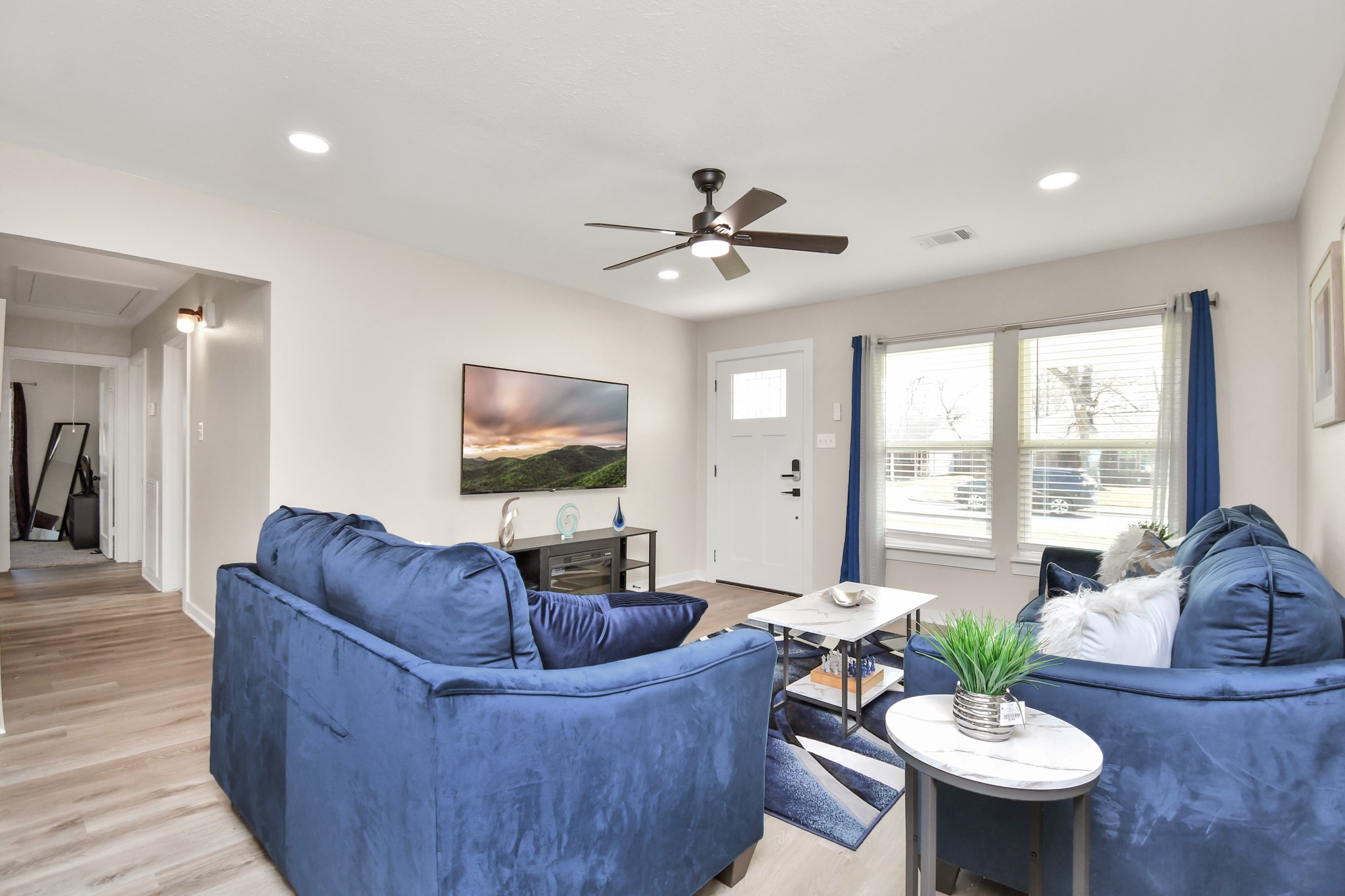 5123 Dewberry Street Property Photo 4