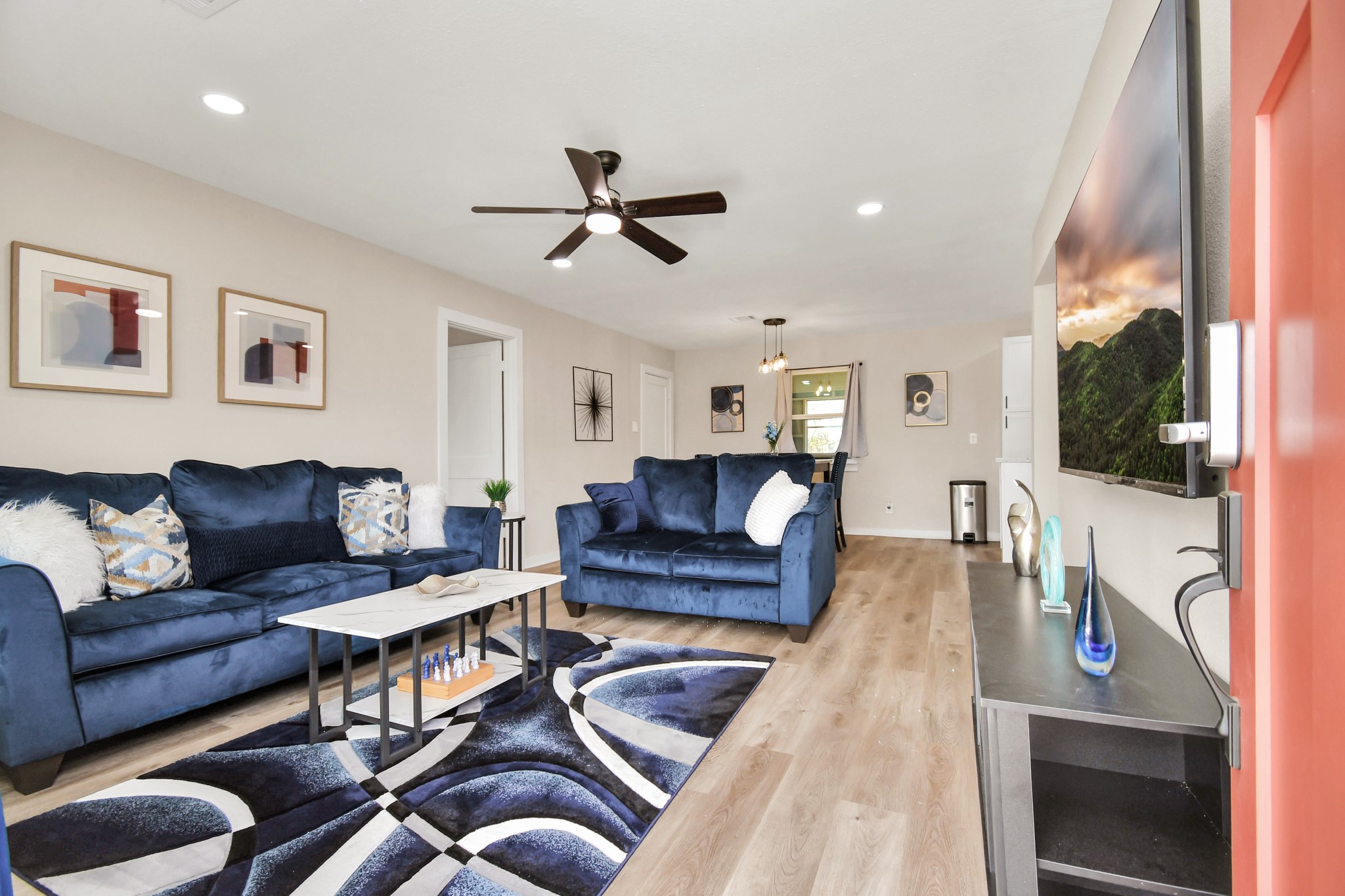 5123 Dewberry Street Property Photo 5