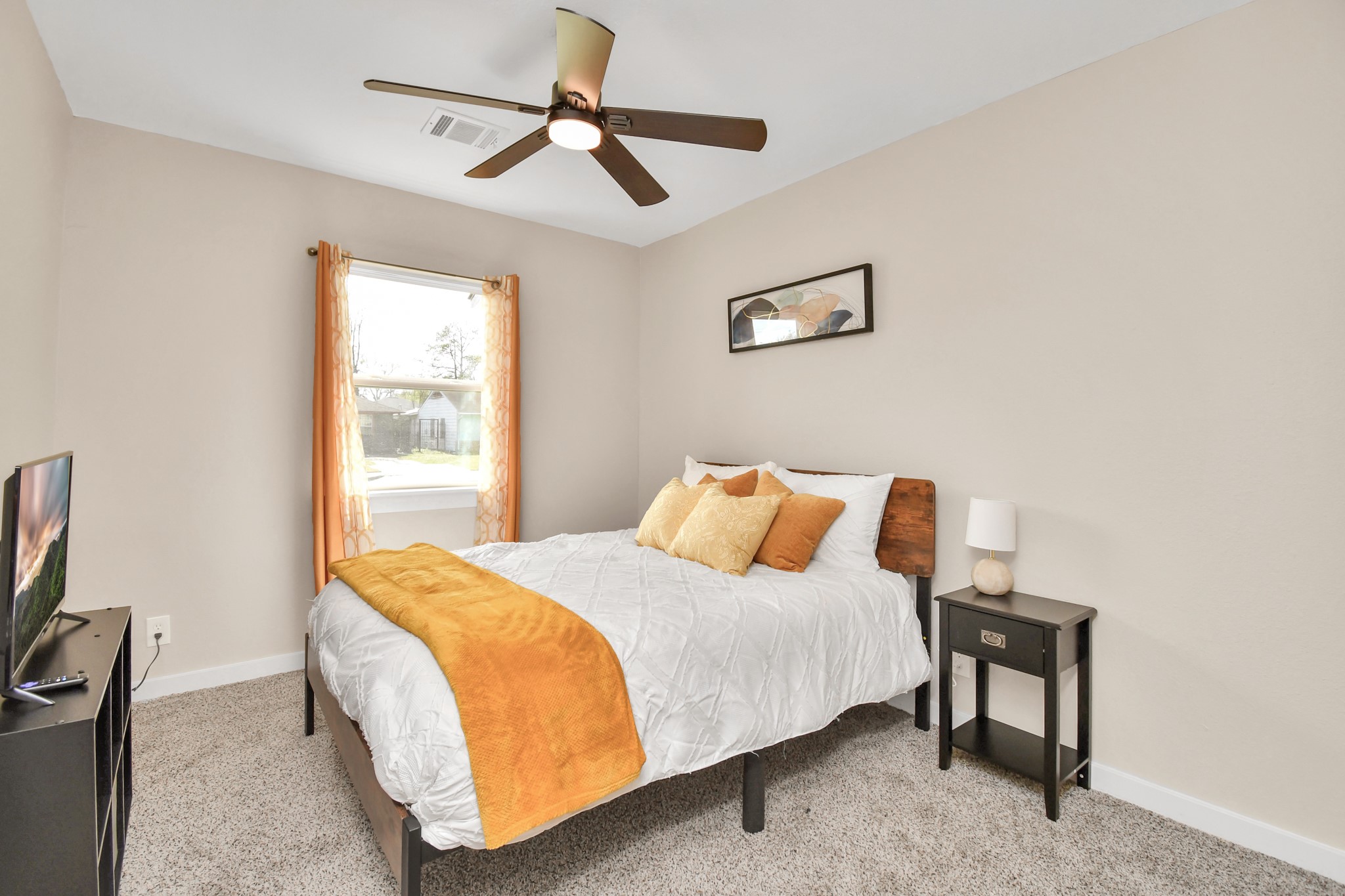 5123 Dewberry Street Property Photo 9