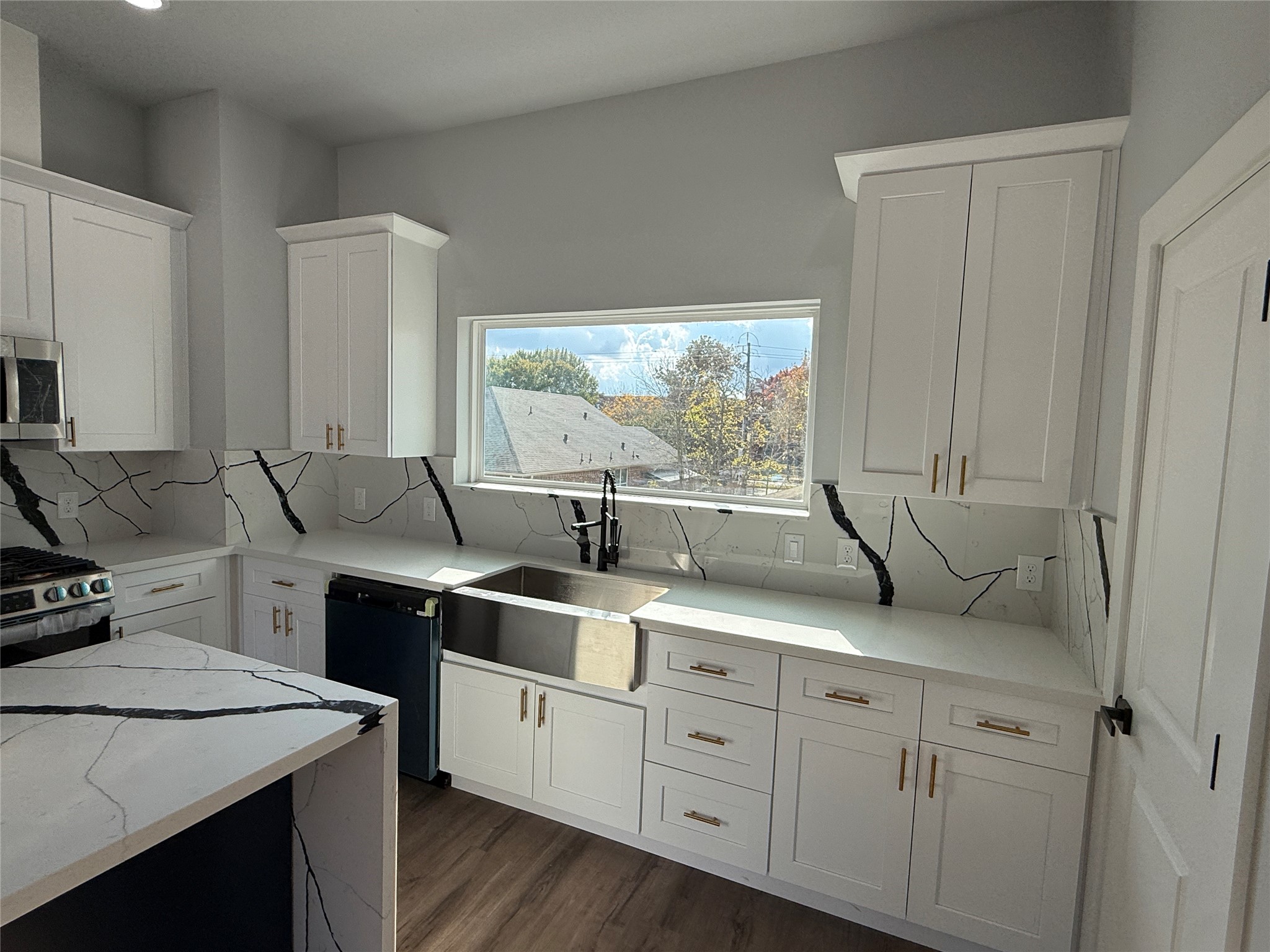 2604 Rosalie Street Property Photo 9