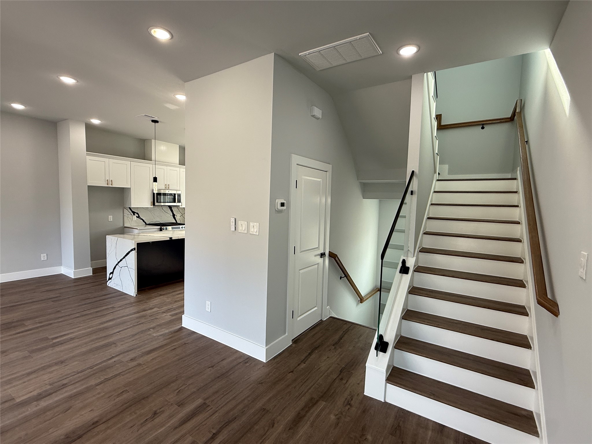 2604 Rosalie Street Property Photo 14