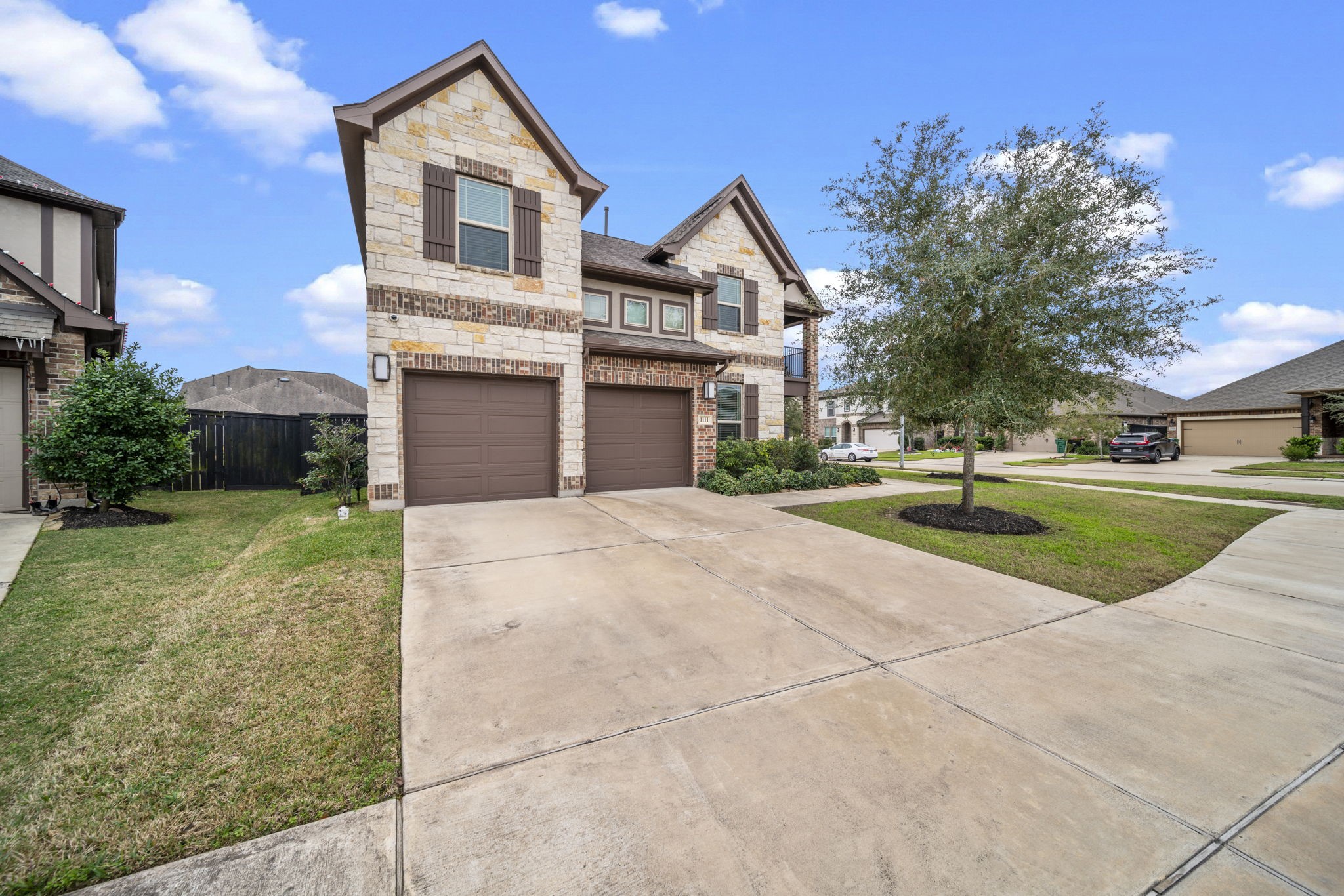 1111 White Winter Court Property Photo 1