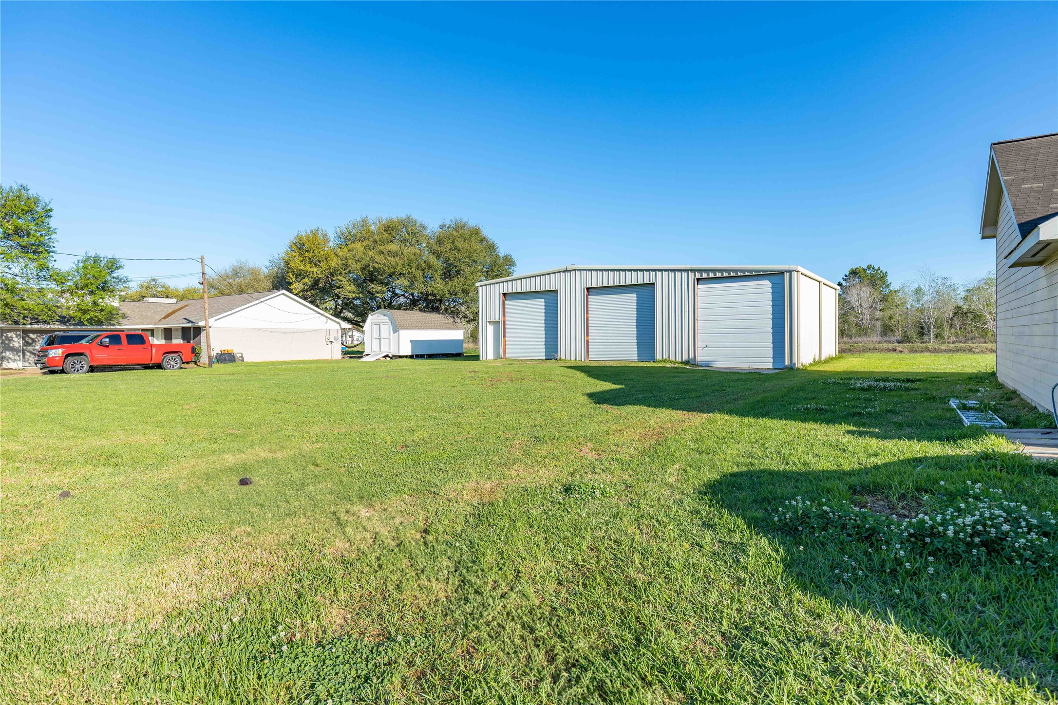 1324 Alpha Lane Property Photo 3