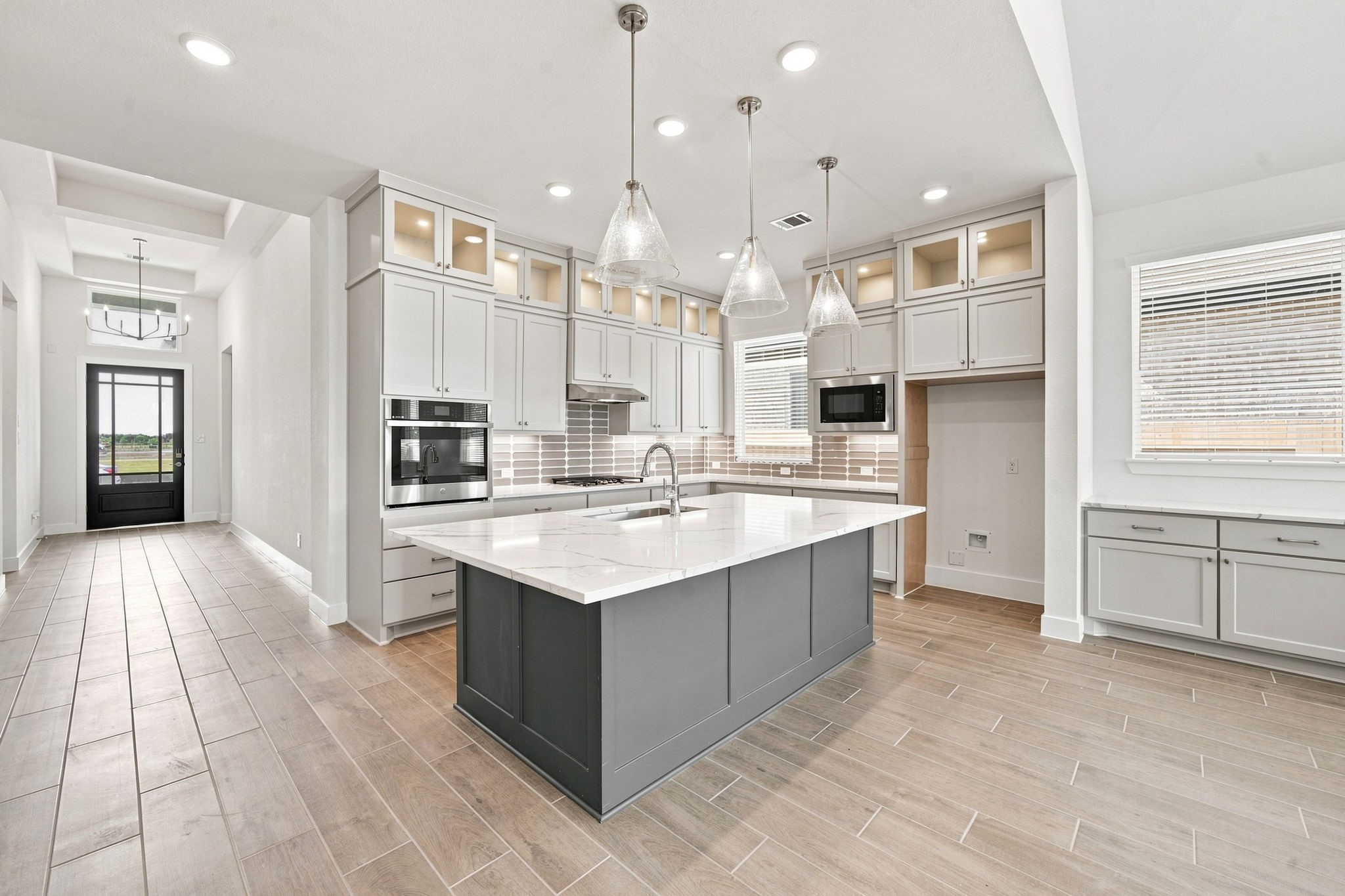 2029 Persimmon Cove Court Property Photo 8