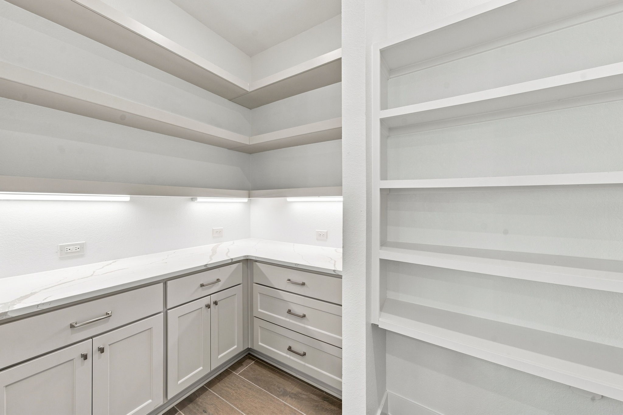 2029 Persimmon Cove Court Property Photo 14