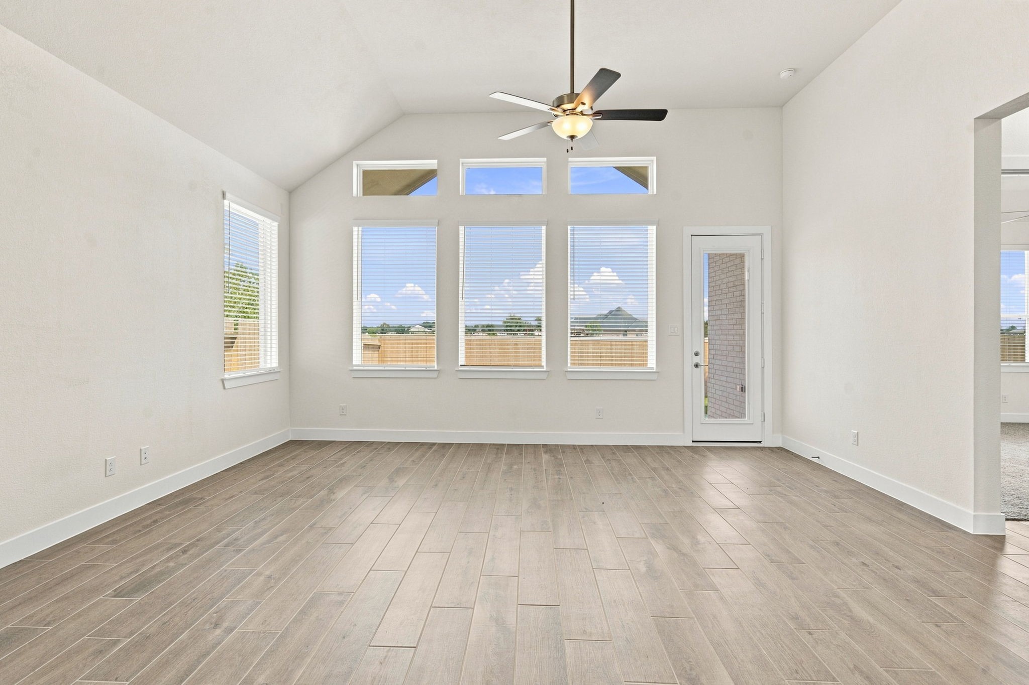 2029 Persimmon Cove Court Property Photo 15