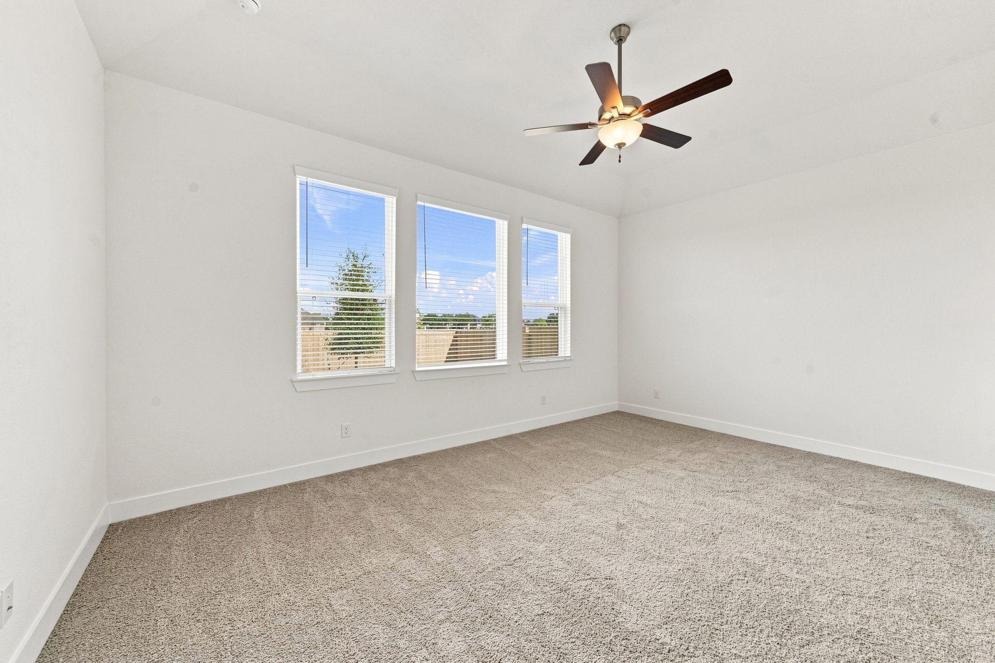 2029 Persimmon Cove Court Property Photo 24