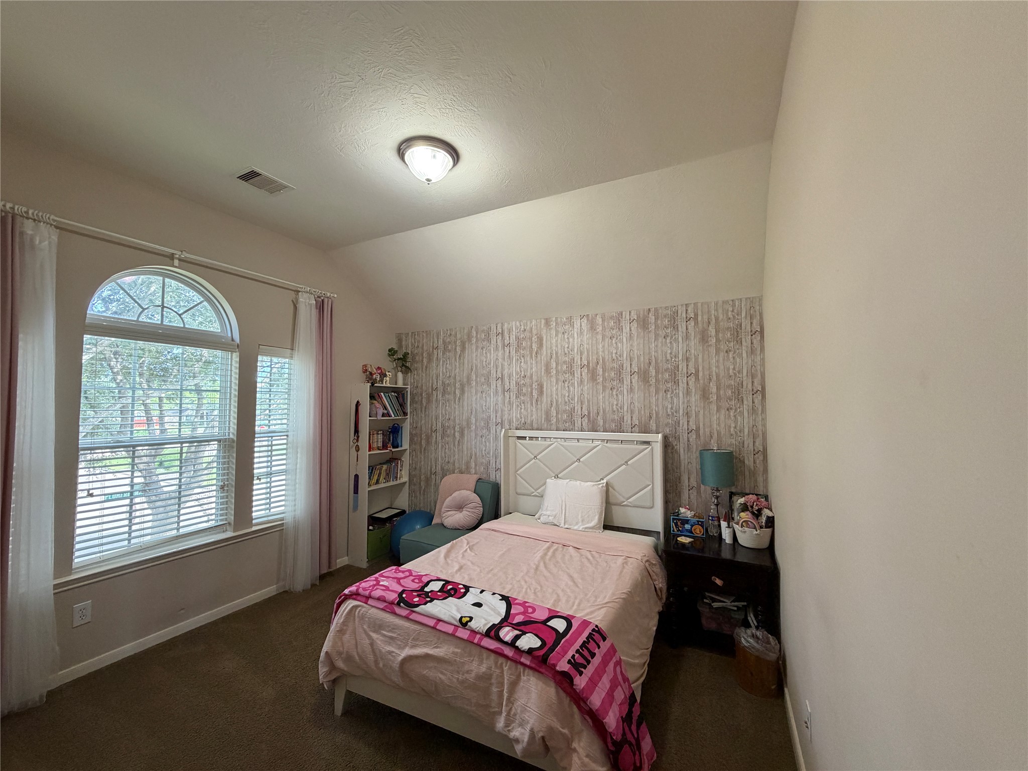 5518 Plumero Meadow Drive Property Photo 17