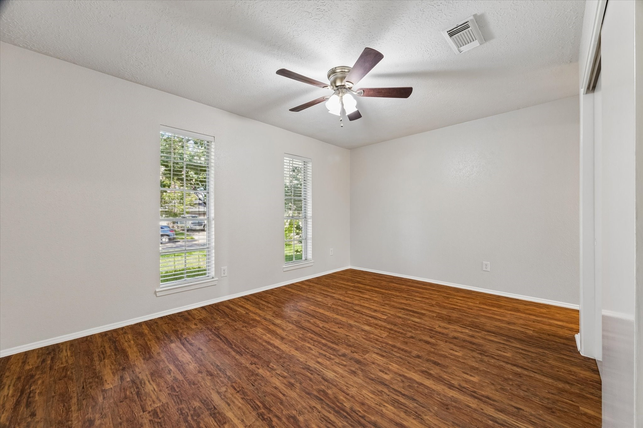 17134 Barcelona Drive Property Photo 14