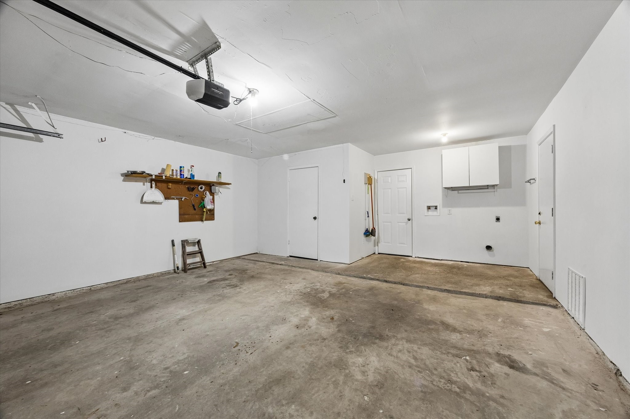 17134 Barcelona Drive Property Photo 25