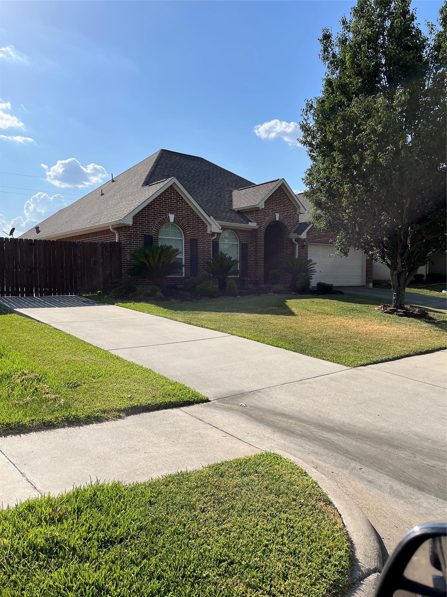 3515 Emerson Drive Property Photo 3