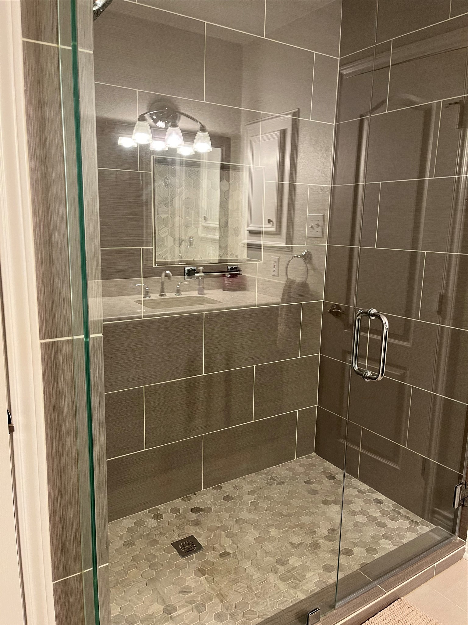 3515 Emerson Drive Property Photo 18