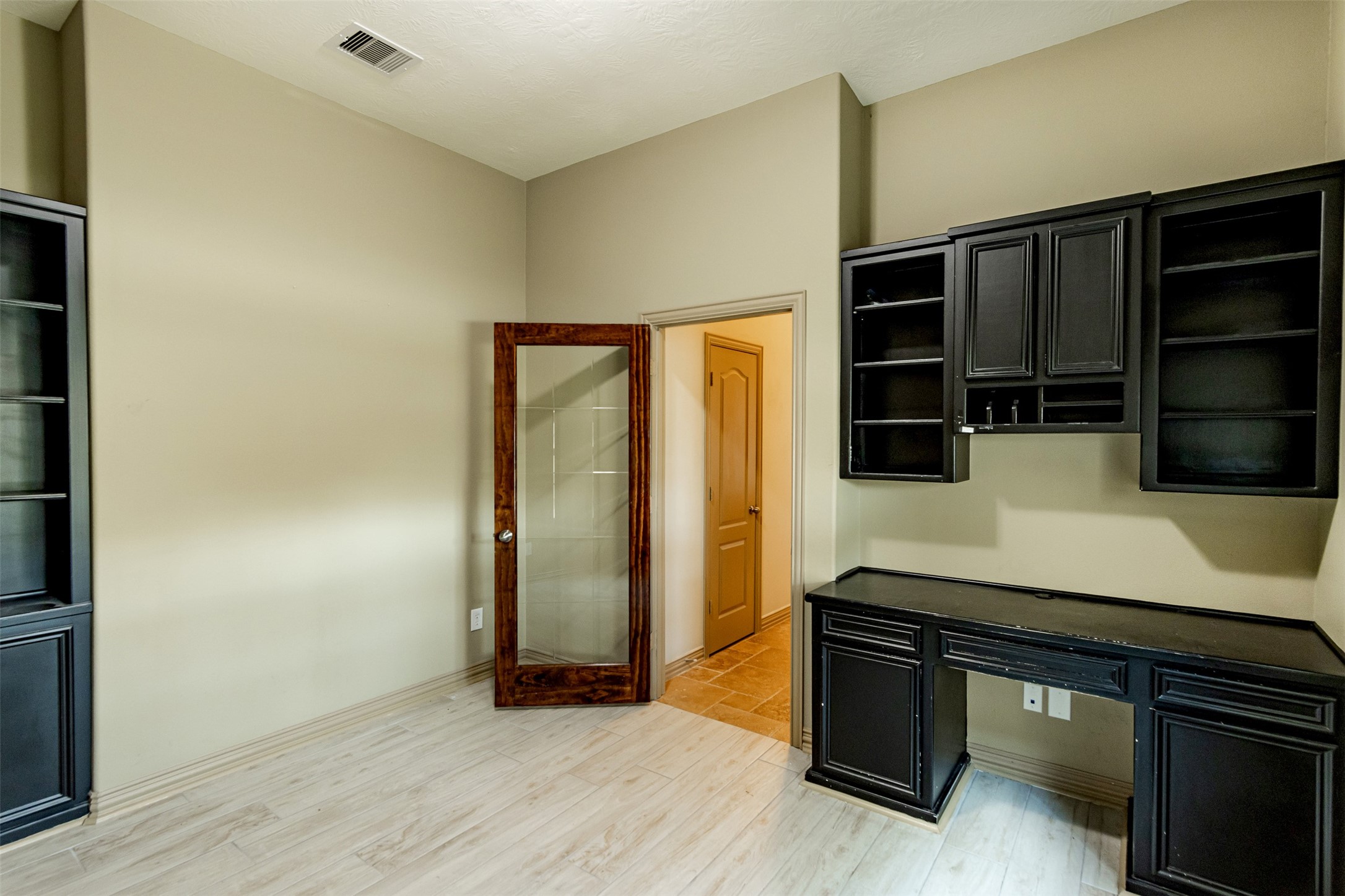 25010 Florina Ranch Drive Property Photo 8