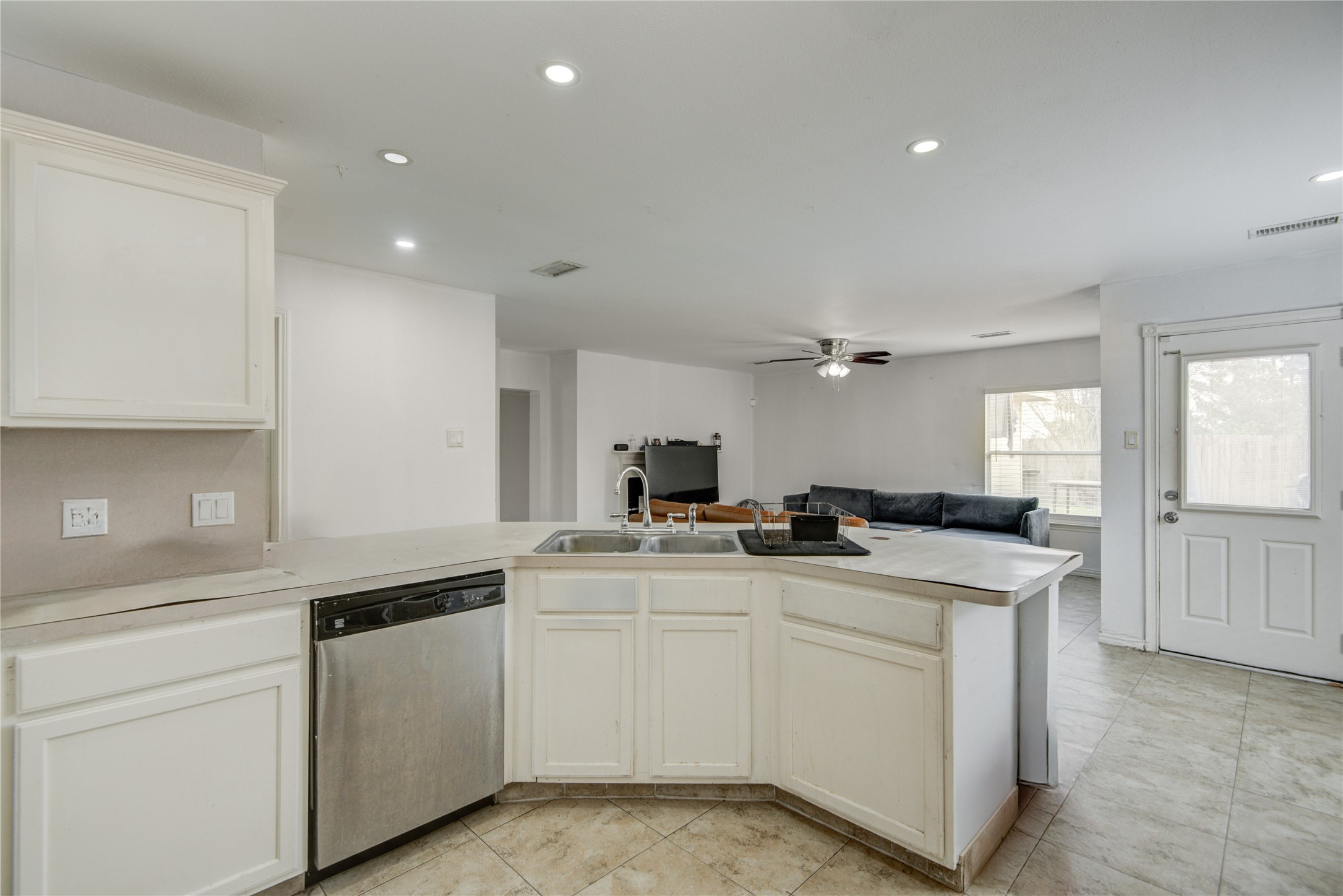 21002 Vista Trace Drive Property Photo 14
