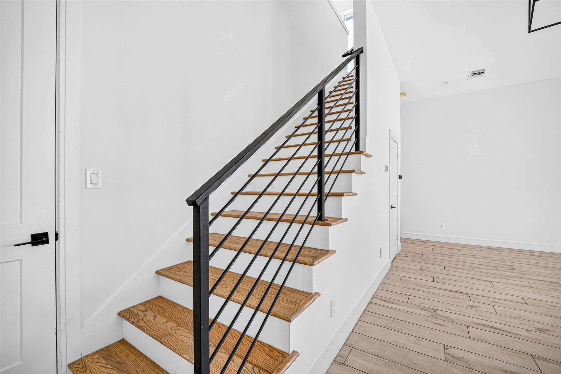 4508 Old Yale Street D Property Photo 14