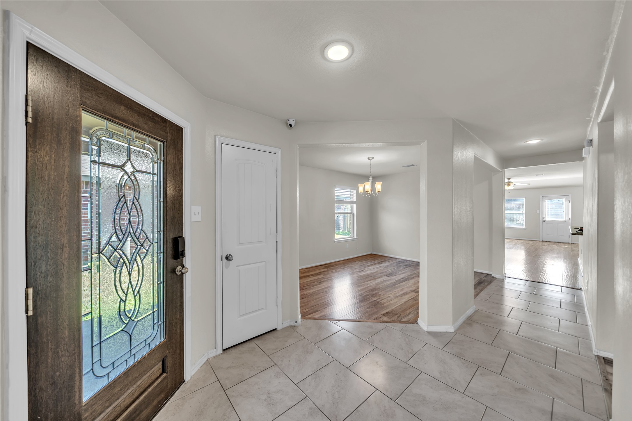 29035 Jacobs River Drive Property Photo 6