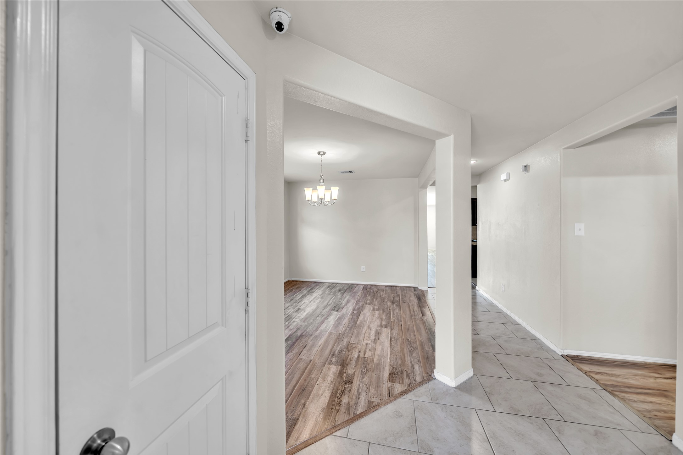 29035 Jacobs River Drive Property Photo 7