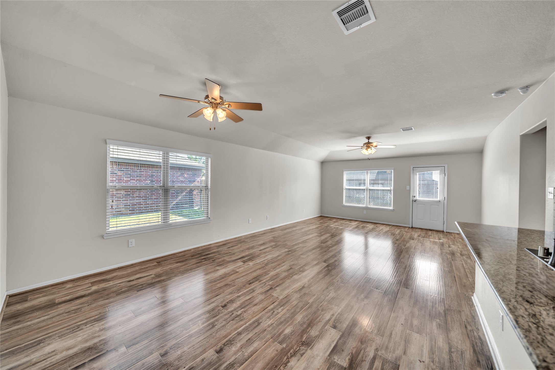 29035 Jacobs River Drive Property Photo 19