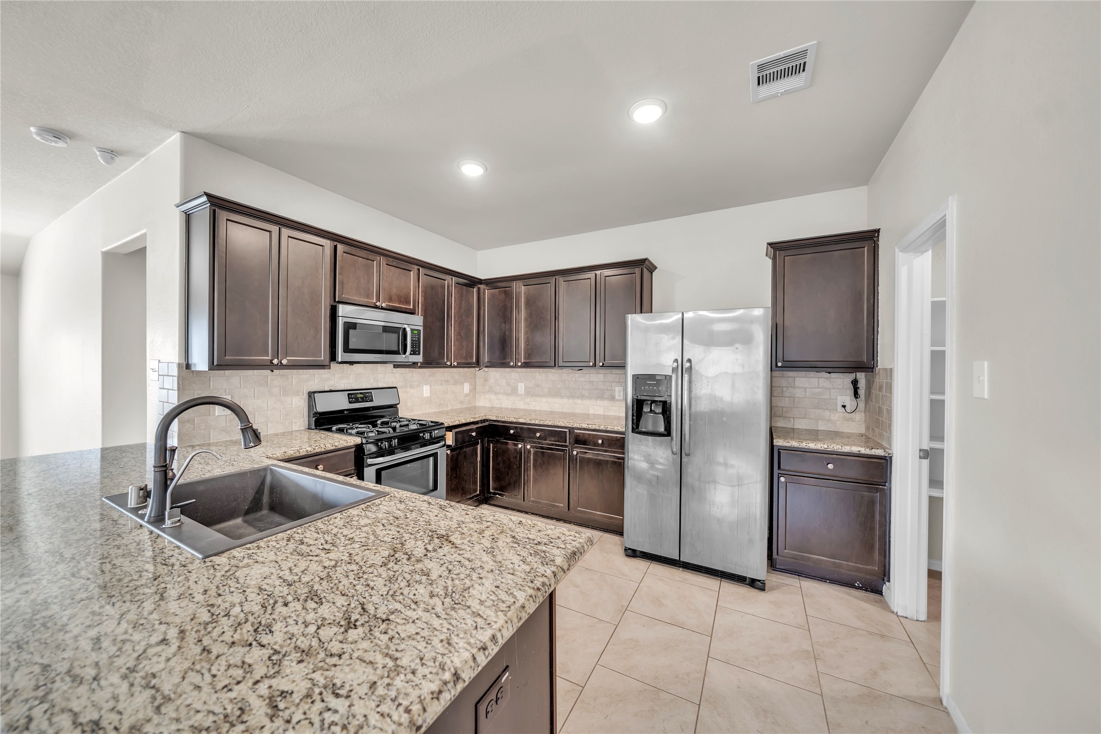 29035 Jacobs River Drive Property Photo 20
