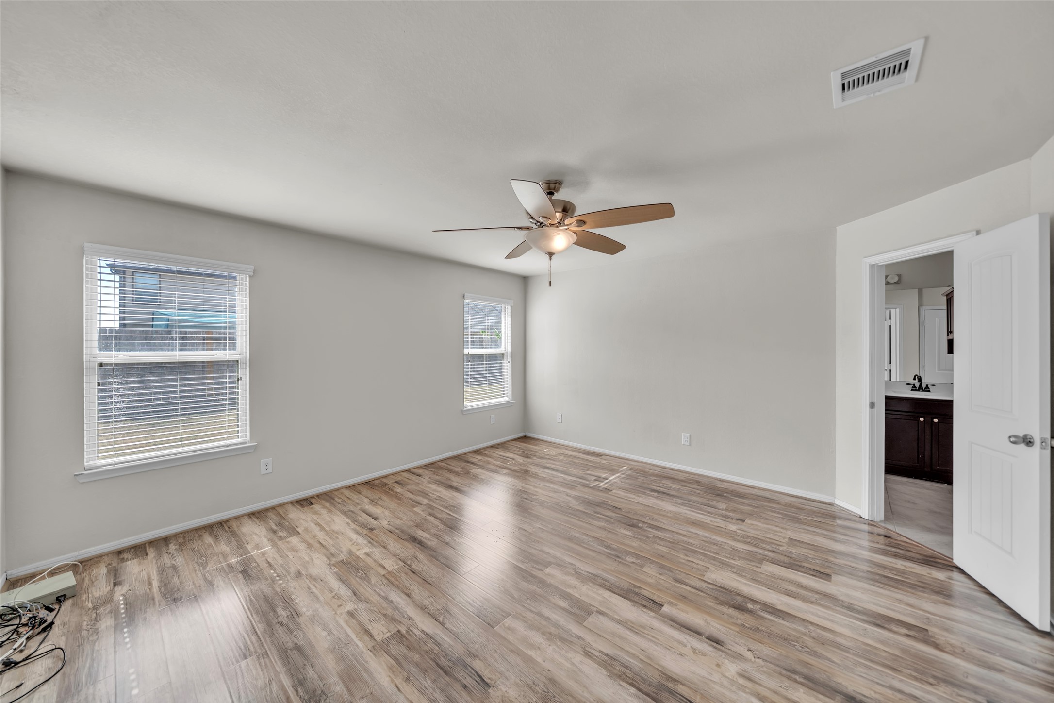 29035 Jacobs River Drive Property Photo 28